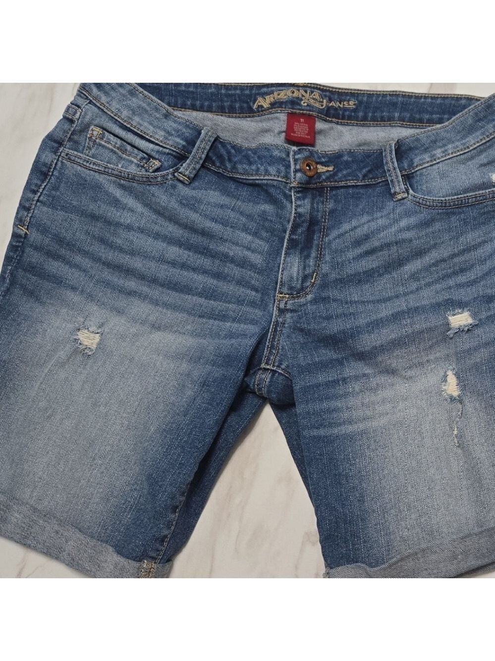 ❤️❤️❤️Arizona Jean Company Mid-Rise Boyfriend Jeans Shorts in Blue